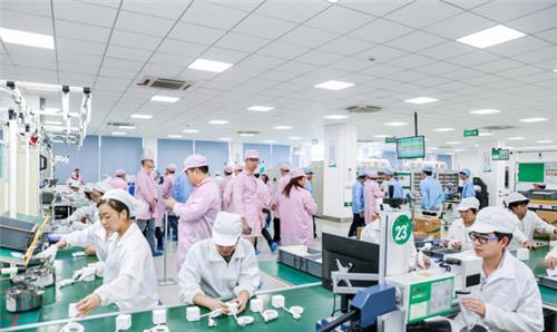 中國“佛系富豪” 身價400億，25年堅守一個產品，打造國民個人護理電器傳奇